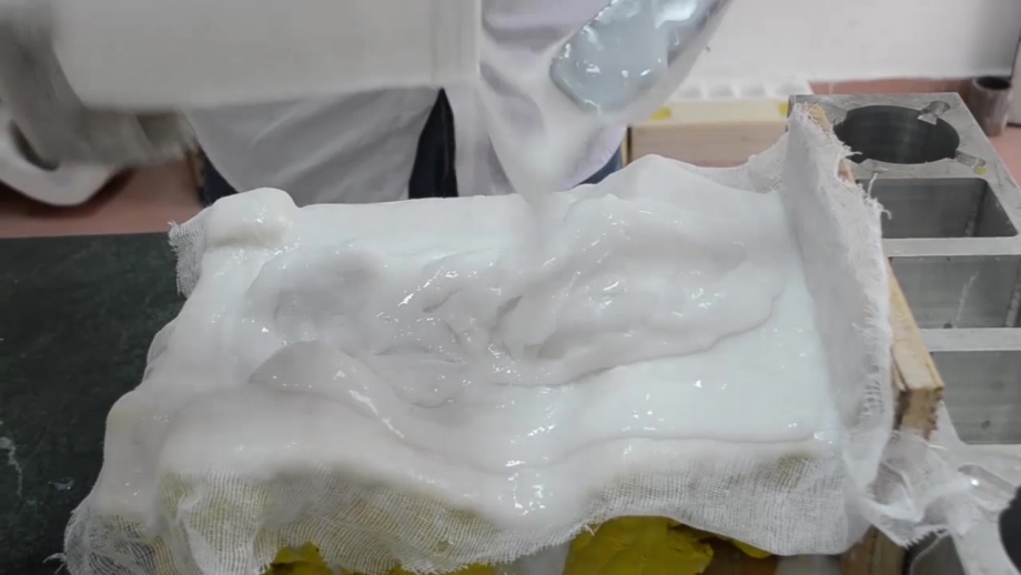 模具硅膠刷模如何使用，有什么需要注意的 ？