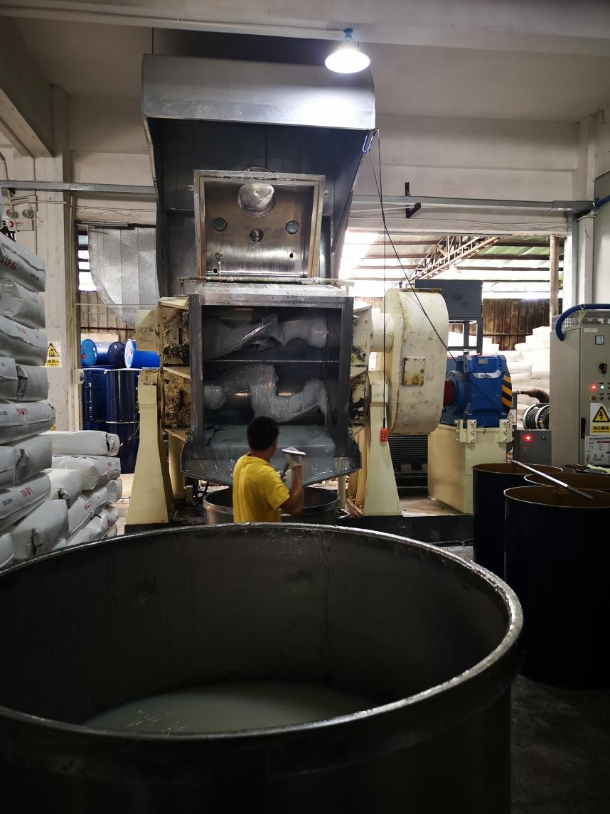 如何提高模具硅膠制品的硫化速度 ？