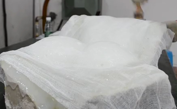 液態(tài)硅膠產(chǎn)品變形或縮水該怎么解決 ？